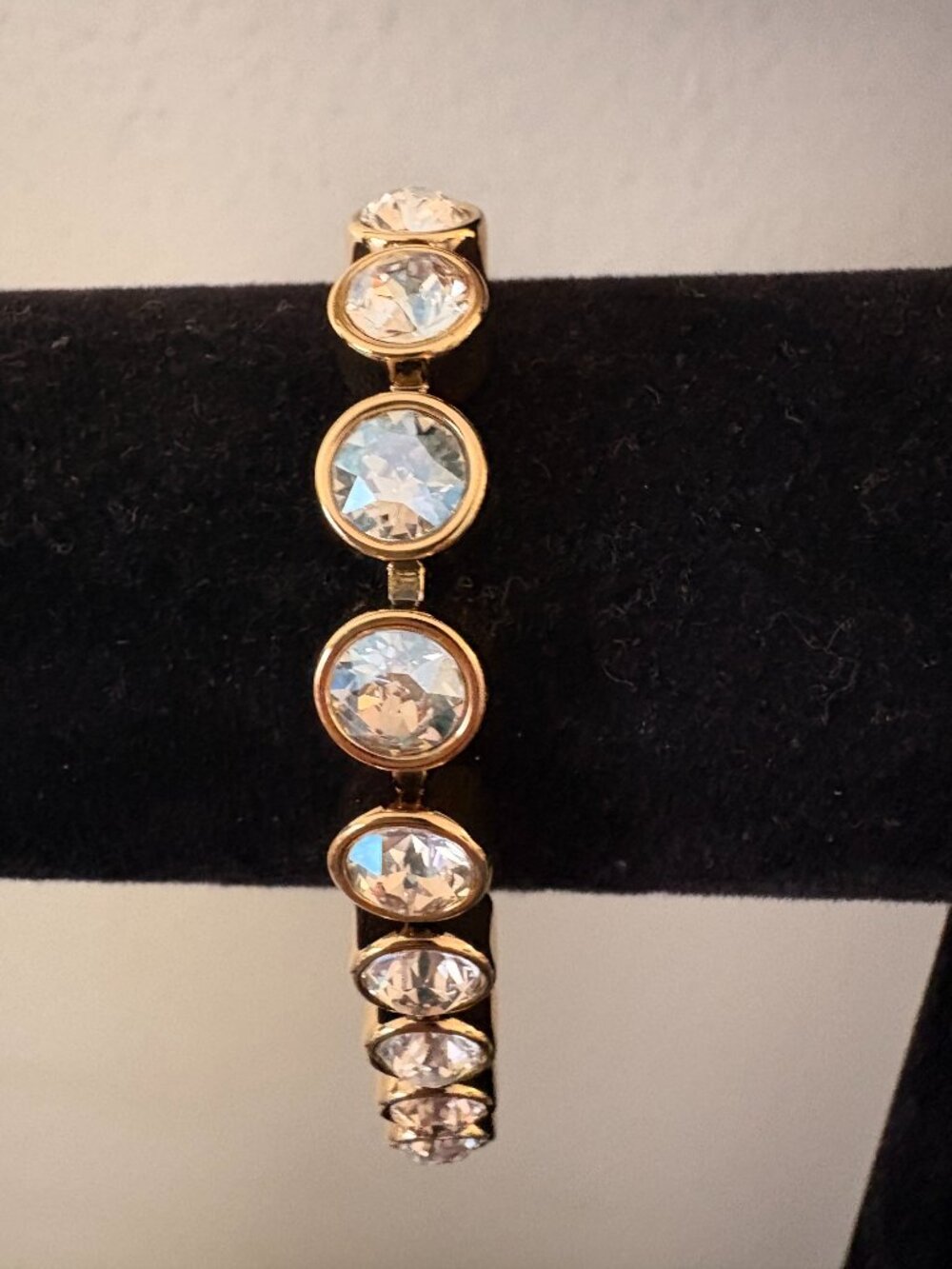 Touchstone Crystal ice bracelet. Golden Moonlight Ice bracelet. New - Picture 4 of 10